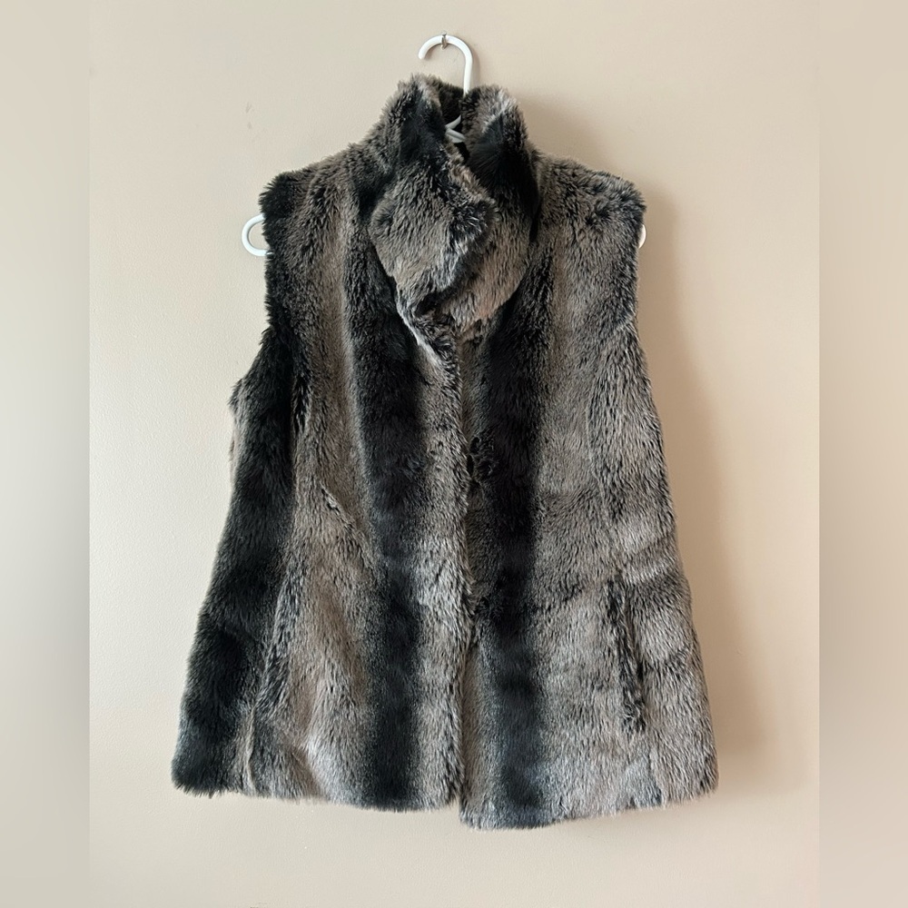 Kristen Blake Faux Fur Brown and Tan Vest Women’s size Small - Picture 9 of 11